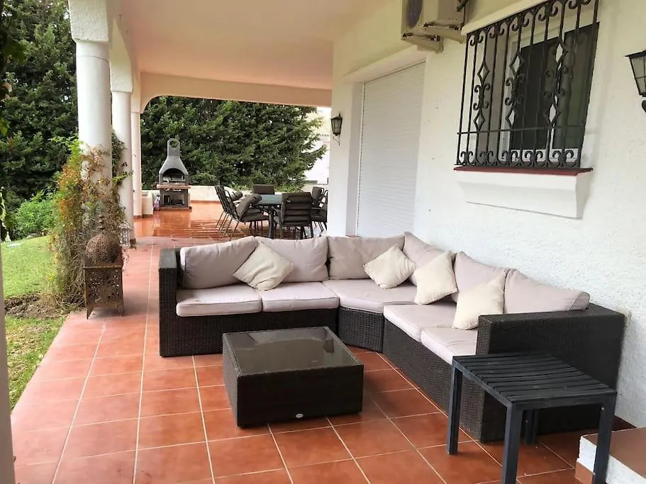 Exclusive Secluded Villa With Private Pool Hot Tub & Bbq -7 Minutes From Marbella