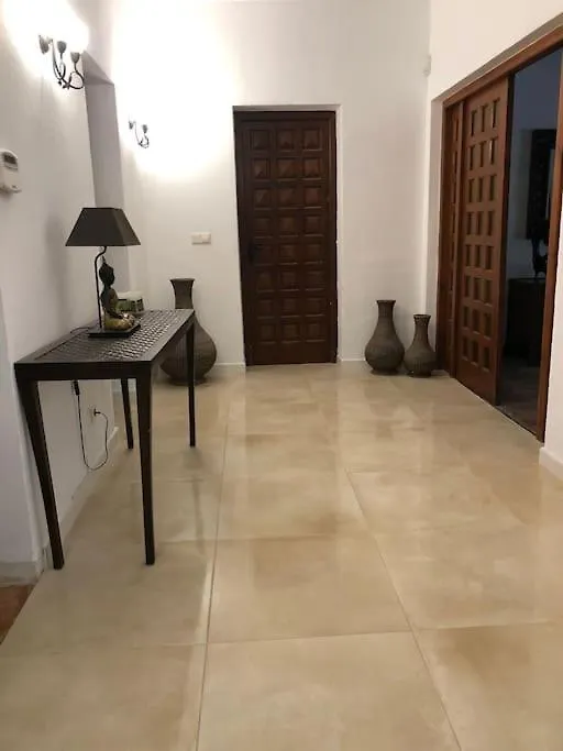 Exclusive Secluded Villa With Private Pool Hot Tub & Bbq -7 Minutes From Marbella
