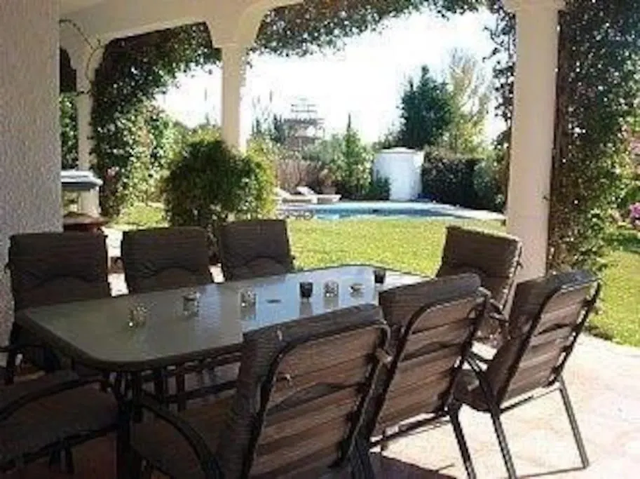 Exclusive Secluded Villa With Private Pool Hot Tub & Bbq -7 Minutes From Marbella