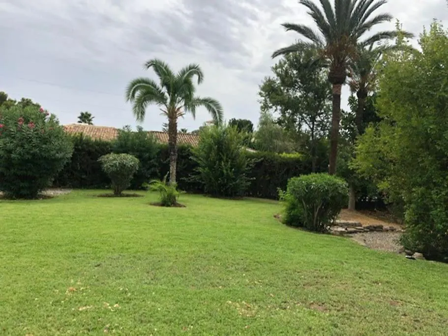 Exclusive Secluded Villa With Private Pool Hot Tub & Bbq -7 Minutes From Marbella