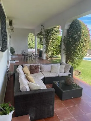 Exclusive Secluded Villa With Private Pool Hot Tub & Bbq -7 Minutes From Marbella